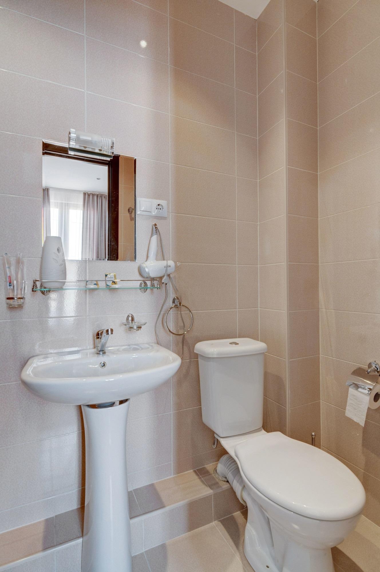 Liva Hotel Τυφλίδα Εξωτερικό φωτογραφία