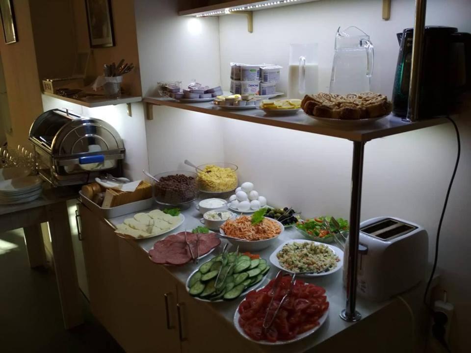 Liva Hotel Τυφλίδα Εξωτερικό φωτογραφία